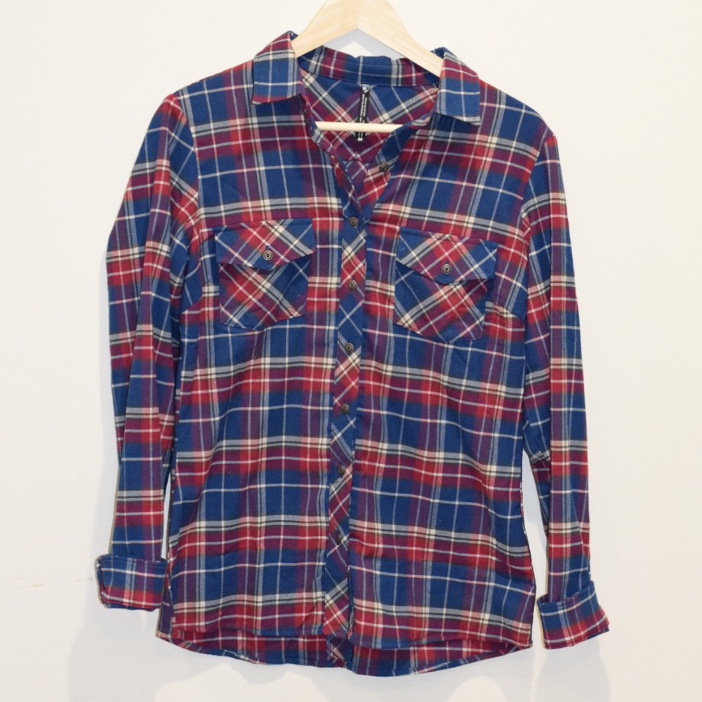 Kuhl Plaid Flannel Size Medium